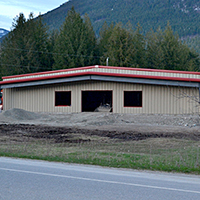 Pre-Eng Metal Building Construction Project in
Crawford Bay, BC
